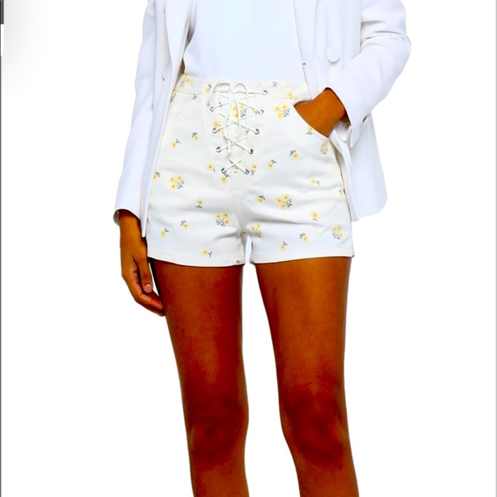 For Love & Lemons White with yellow flowers Denim Embroidered Shorts L